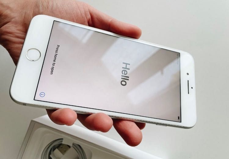 iPhone 8 Plus  Айфон 8 плюс