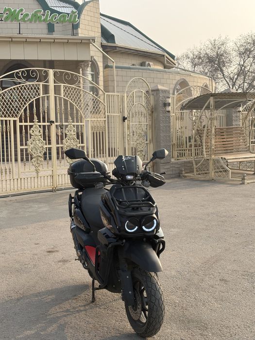 Мопед танк Bennali 180сс