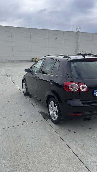 Vând  Golf 6 Plus