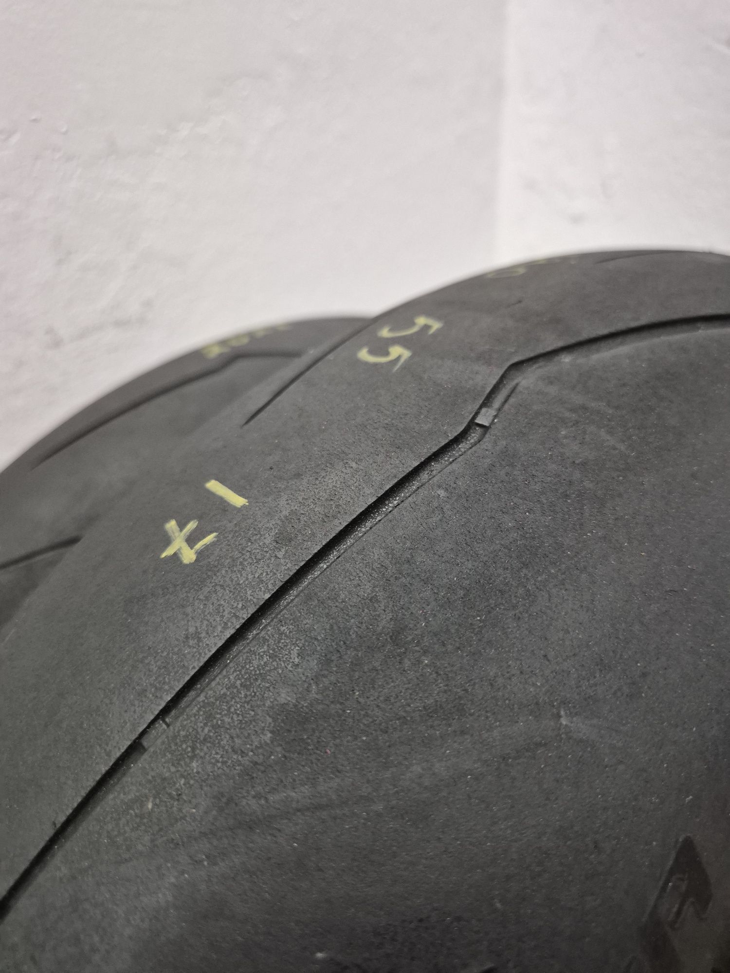 Set anvelope moto 120 70 17 cu 190 55 17 Pirelli supercorsa dot 21 22