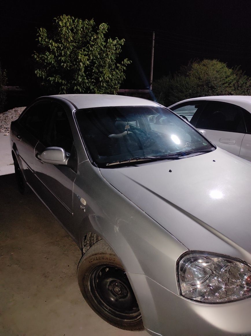 Lacetti 1.8 motor