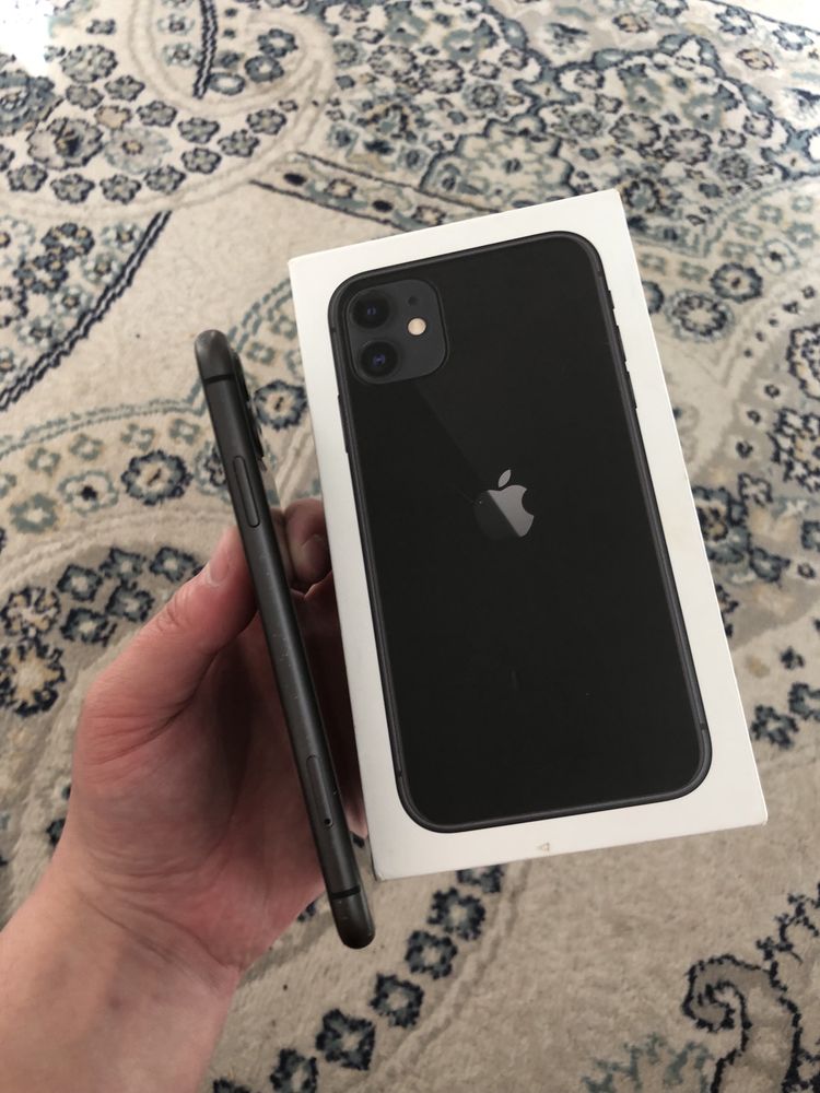 Продам Iphone 11 97% Black в идеальном состянии все работает