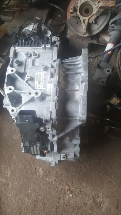 Jeep cherokee 2.0 D 2011-2016 cutie viteze AUTOMATA 4x4 P68223587AD