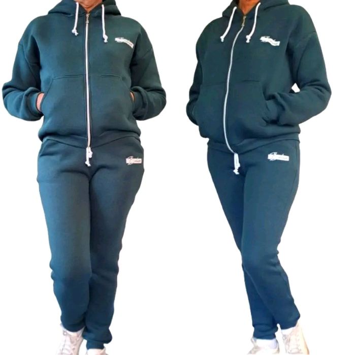 Дамски ватирани екипи