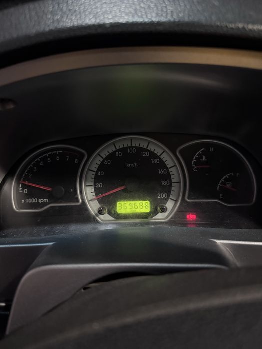 Нехиа 2 сотилади 16 двигател 2009 йил