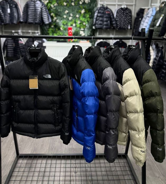 Geaca North face pe comanda S. M. L. Xl. Xxl