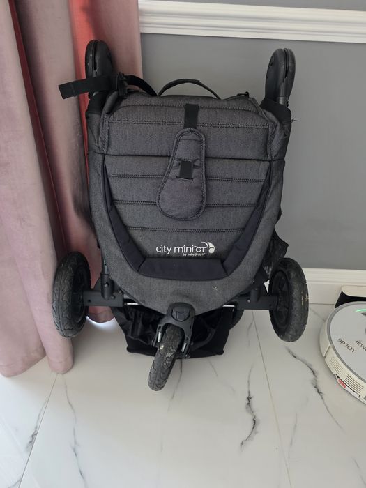 Sistem de cărucior 2 în 1 Baby Jogger City Mini GT