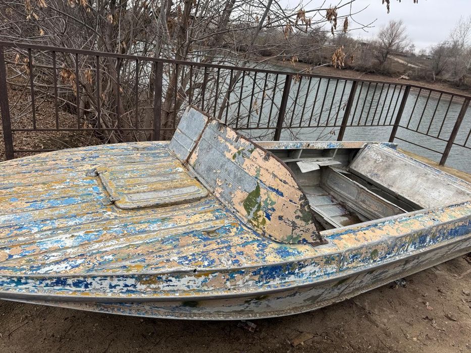 Лодка Казанка М-54