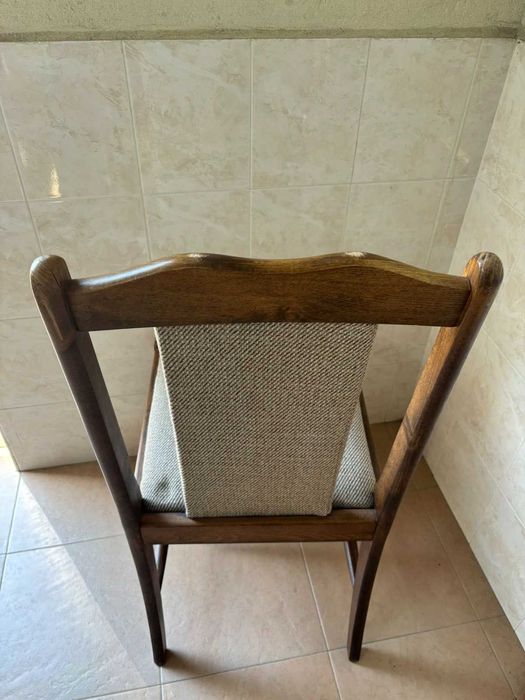 Столове дървени много добро качество