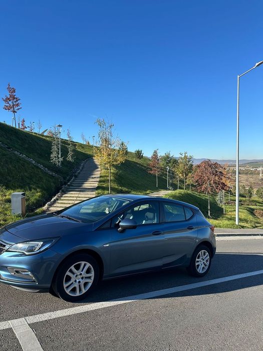 Opel Astra Opel Astra K, 1.6 Benzina, An 2016