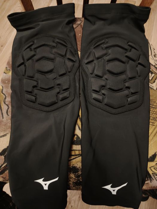 Наколенники Mizuno