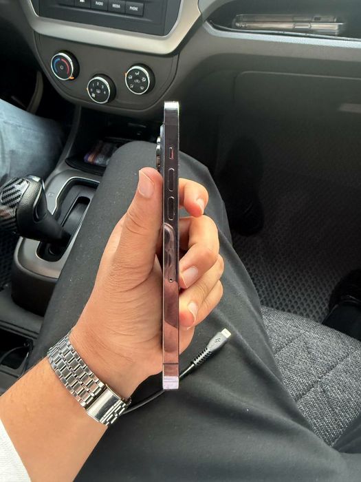 Iphone 14 pro purple Srochna sotiladi