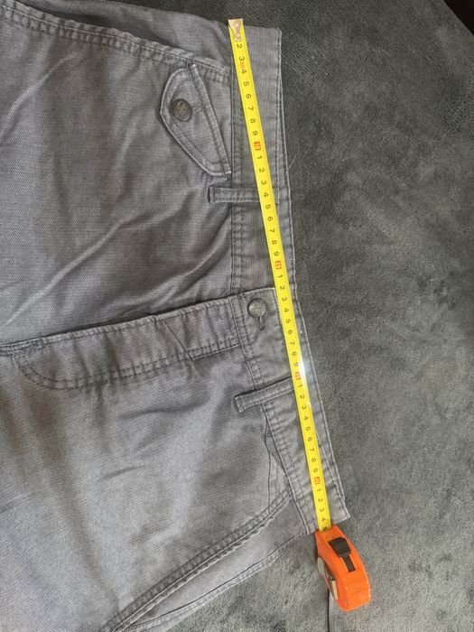 Страхотен мъжки панталон на ZARA