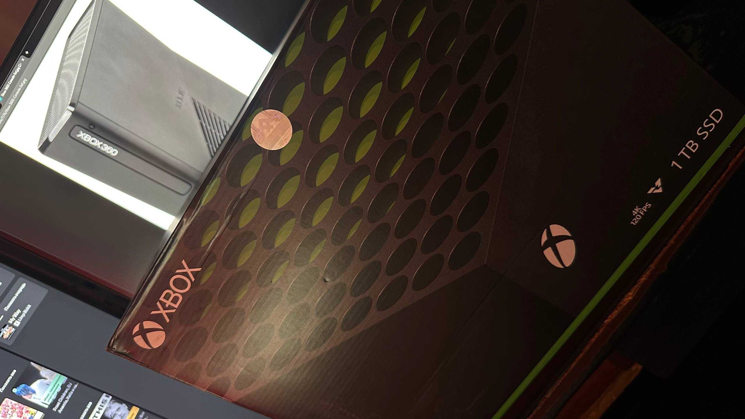 Продаю Xbox Series X — Идеальное Состояние