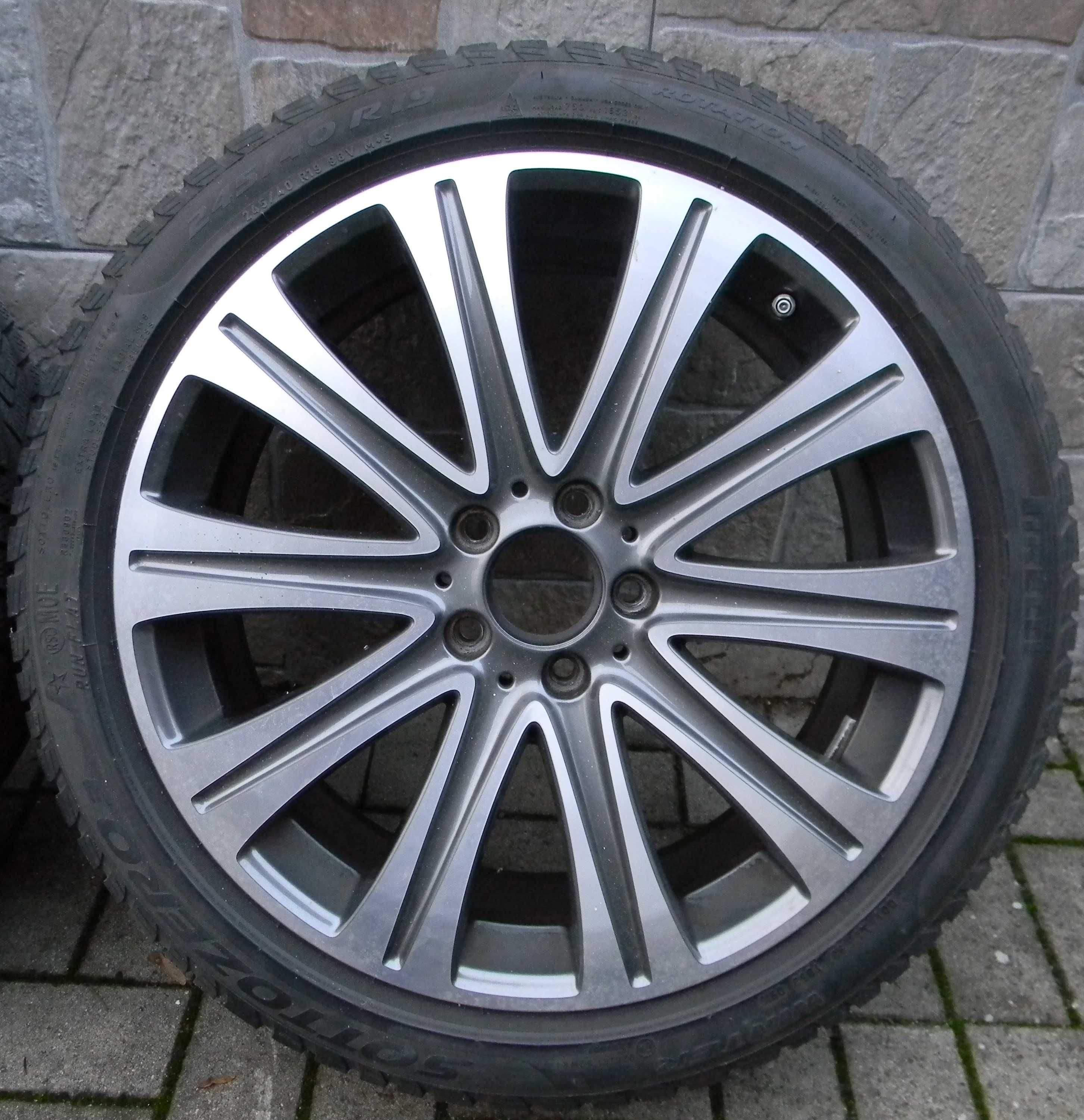 Mercedes джанти Ronal 8J19H2 ET43 гуми 245/40R19 Pirelli SottoZero amg