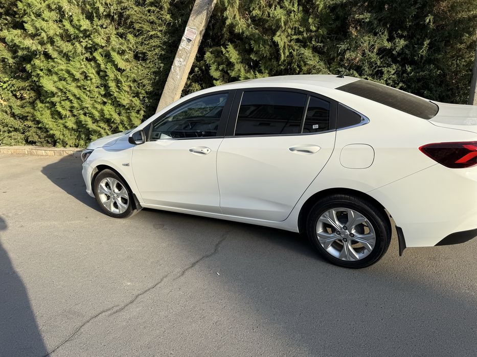 Chevrolet Onix Premier 2, 2023 г. (сентябрь