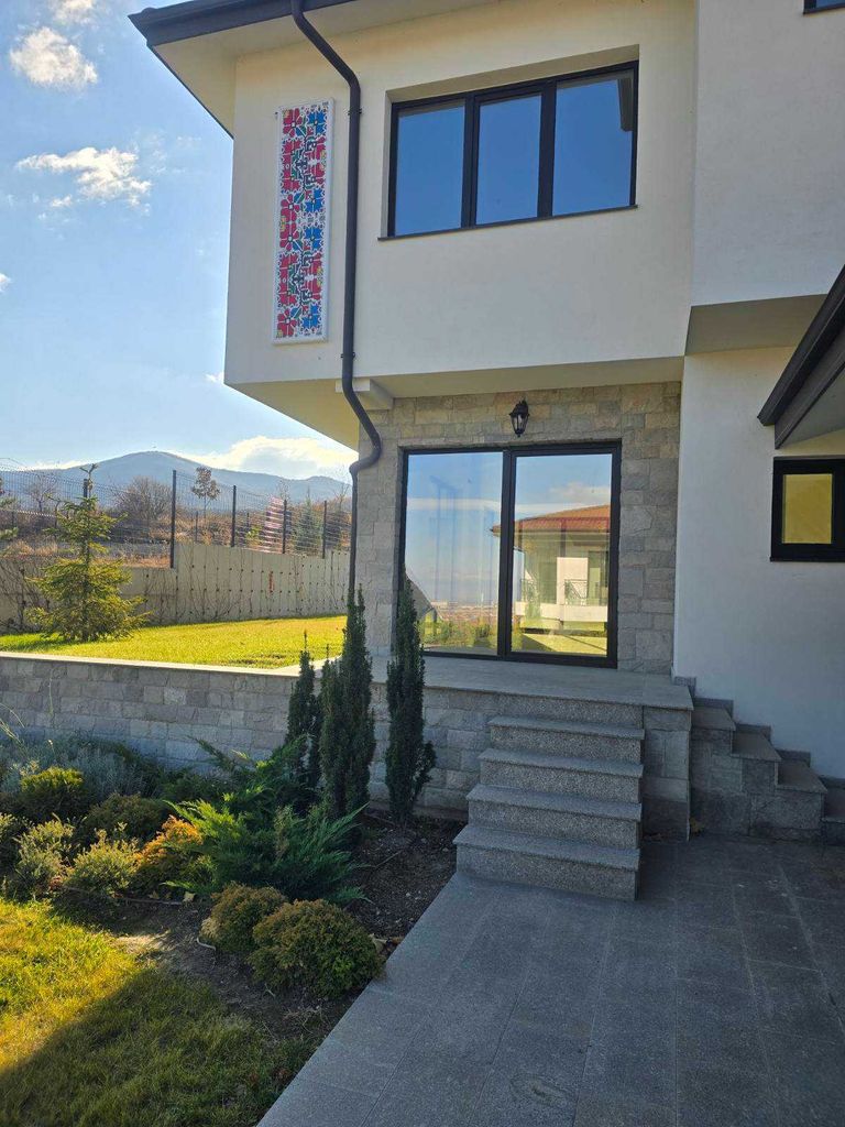 Продава се Къща в с. Марково, Област Пловдив - 90 кв.м за 2223 €/кв.м - Снимка #1