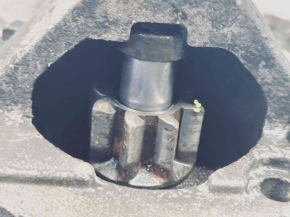 Electromotor 8 dinti Dacia Logan (LS) [Fabr 2004-2012] 8200548664  1