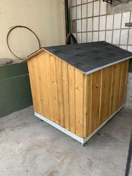 Срочно! Большая будка для собаки 1,2×1×1