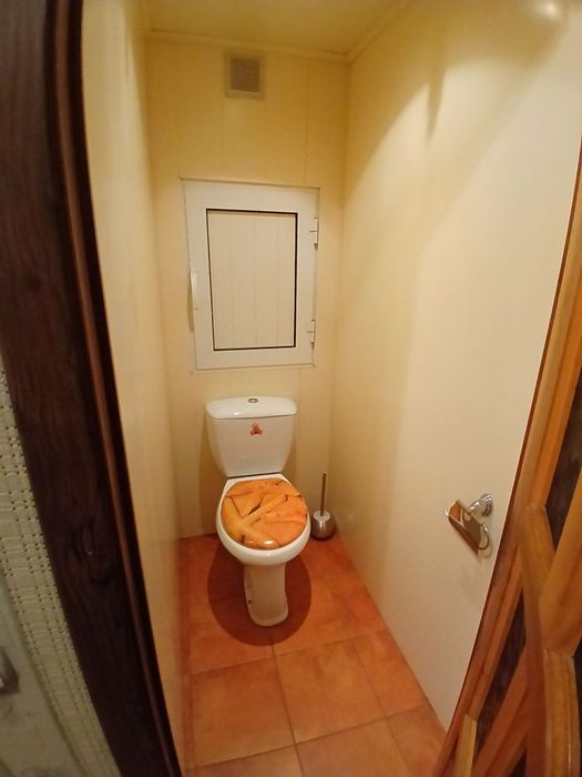 Продаю квартиру Яшнабадский р-он Авиасозлар-1. Франция 52м2. 2-ком 3-э