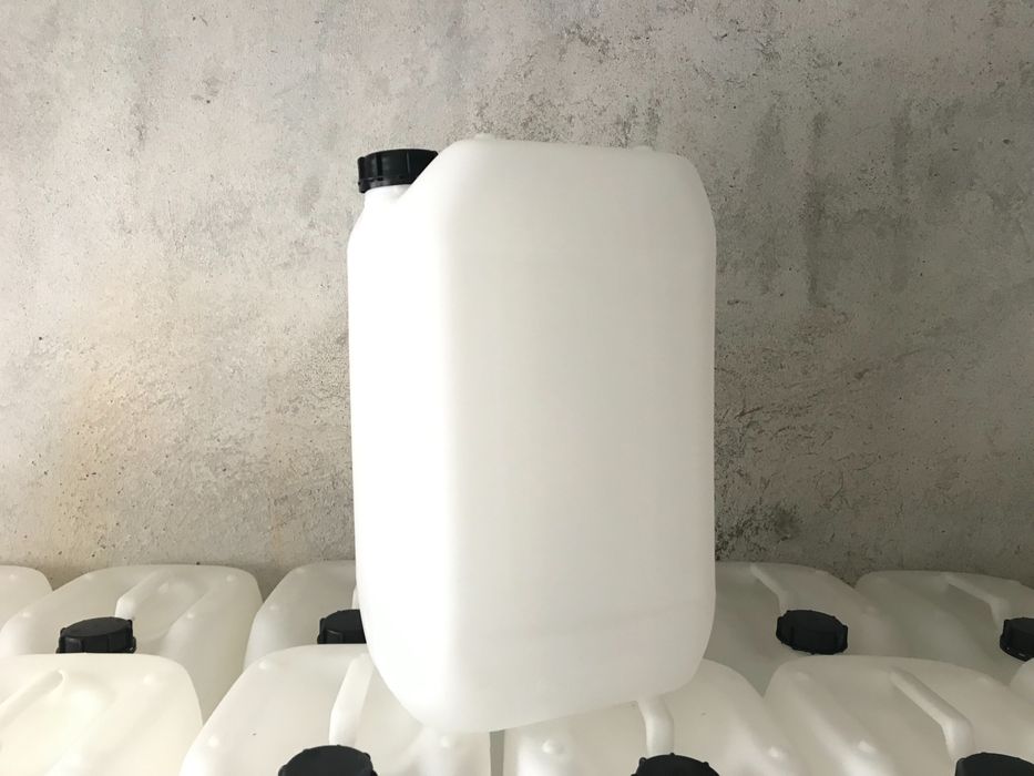 ТУБИ 25л. 10бр. 50лв. НОВИ, чисти и здрави с капачки