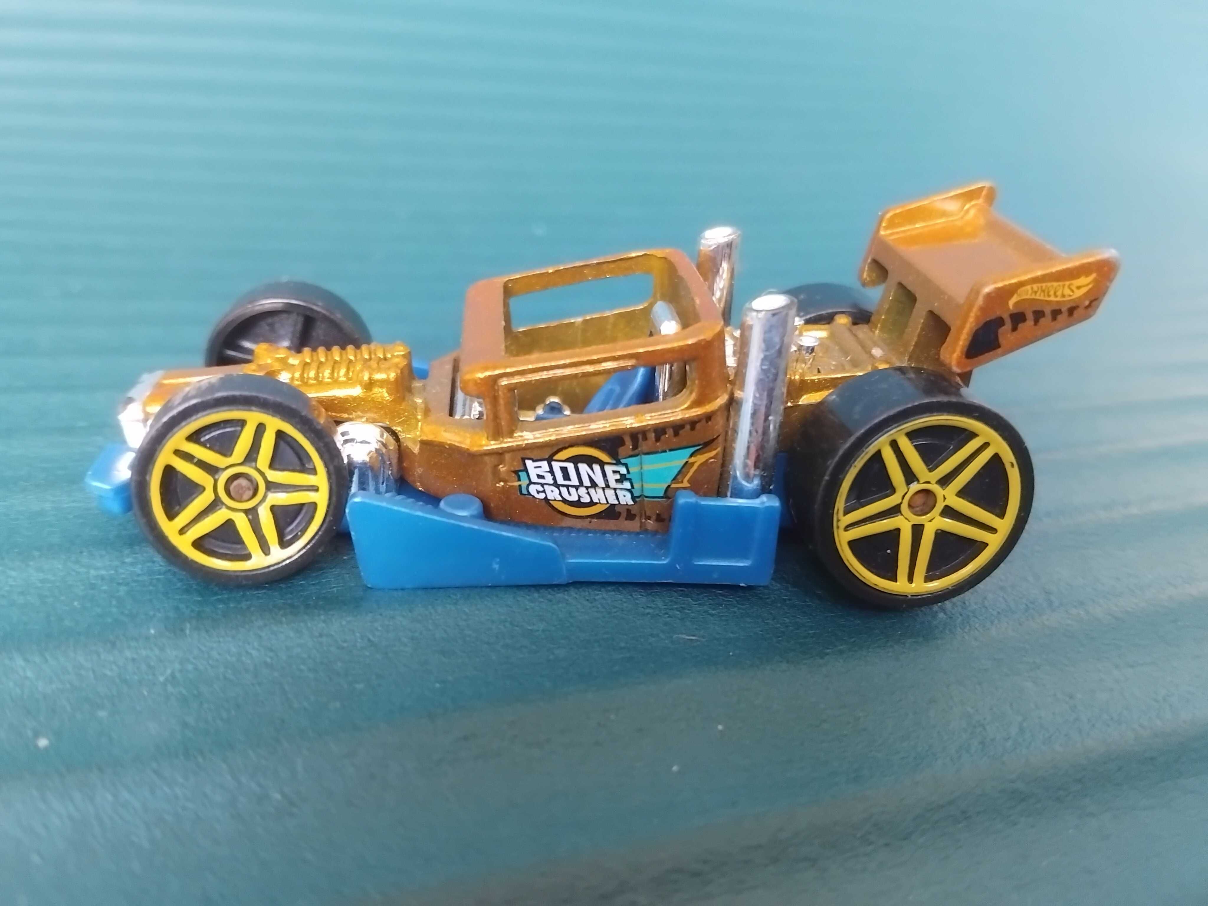Hot Wheels - Mattel - Bone Crusher оригинална метална количка