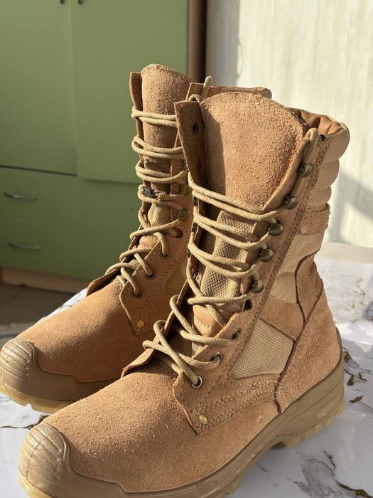 Продам берцы новые в хорошом состояний