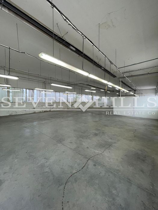 Дава се под наем Склад в Раковски - 375 кв.м за 1312 € - Снимка #4