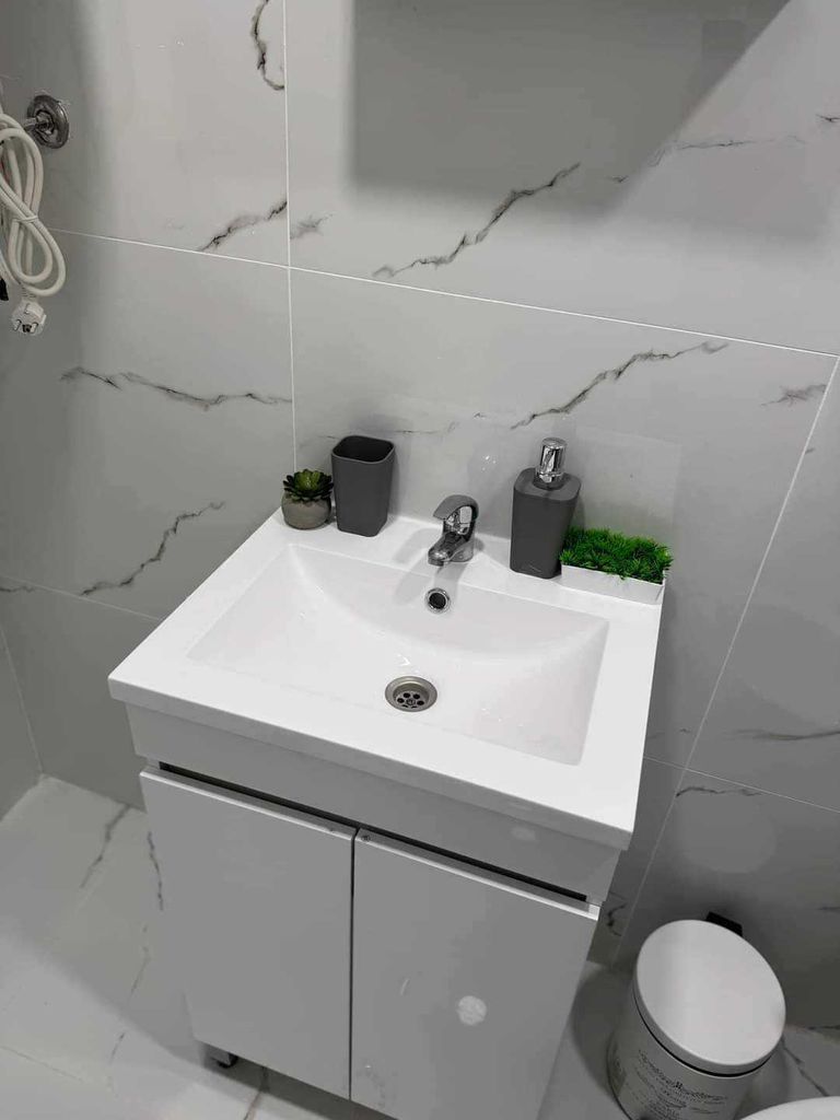 Дава се под наем Двустаен апартамент в Стара Загора, Ремиза - 55 кв.м за 350 € - Снимка #2