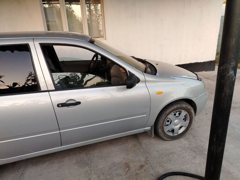 Лада 
2008 yil 
Yurgani 254000
Xolati yaxshi 
Kraska toza 
Prapan 1 ha