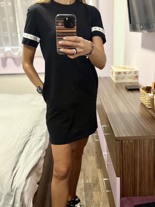 Рокля Calvin Klien