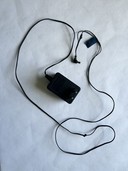 Alimentator incarcator laptop LEI 7.5V 1000mA