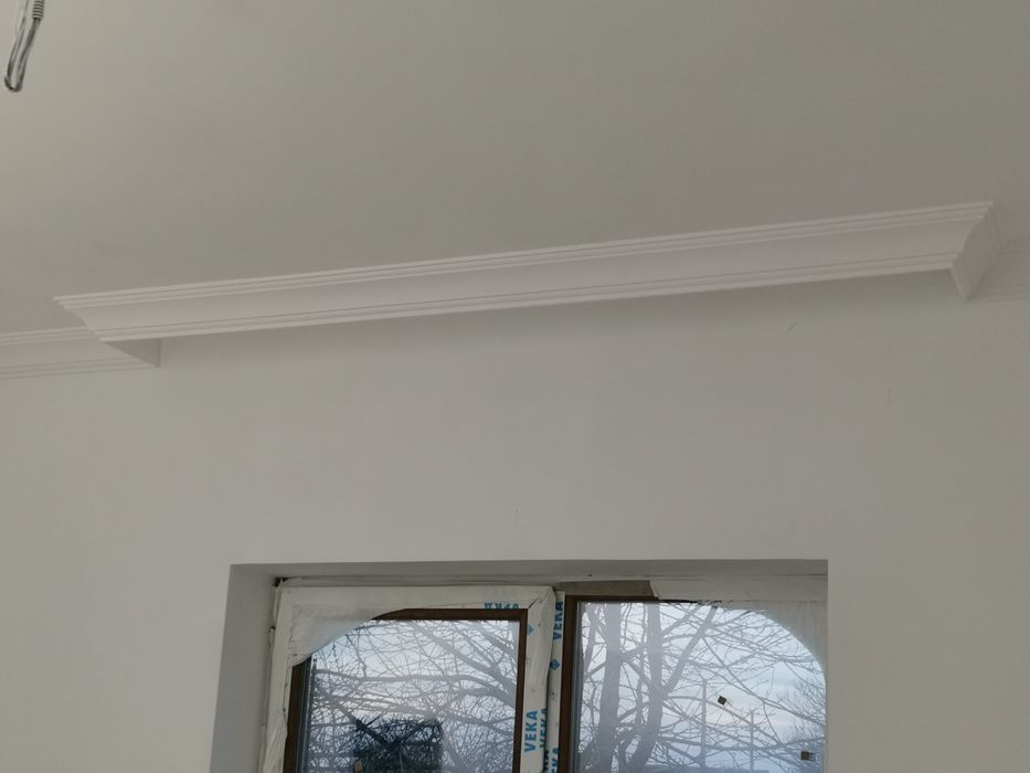 Montaj plinta scara, plinta parchet 45 grade, cornisa