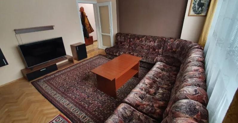 Дава се под наем Тристаен апартамент в София, Гео Милев - 90 кв.м за 700 € - Снимка #1