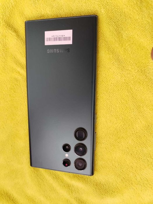 Samsung S22 Ultra 256GB 12gb ram Phantom Green