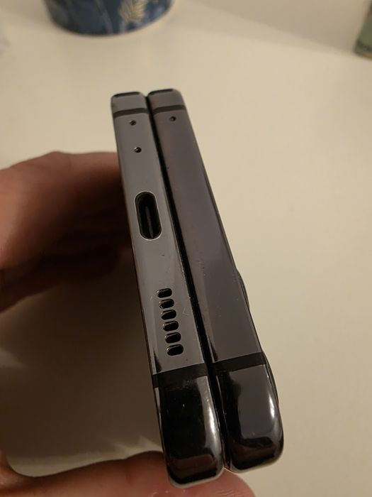 Samsung Galaxy ZFlip 5