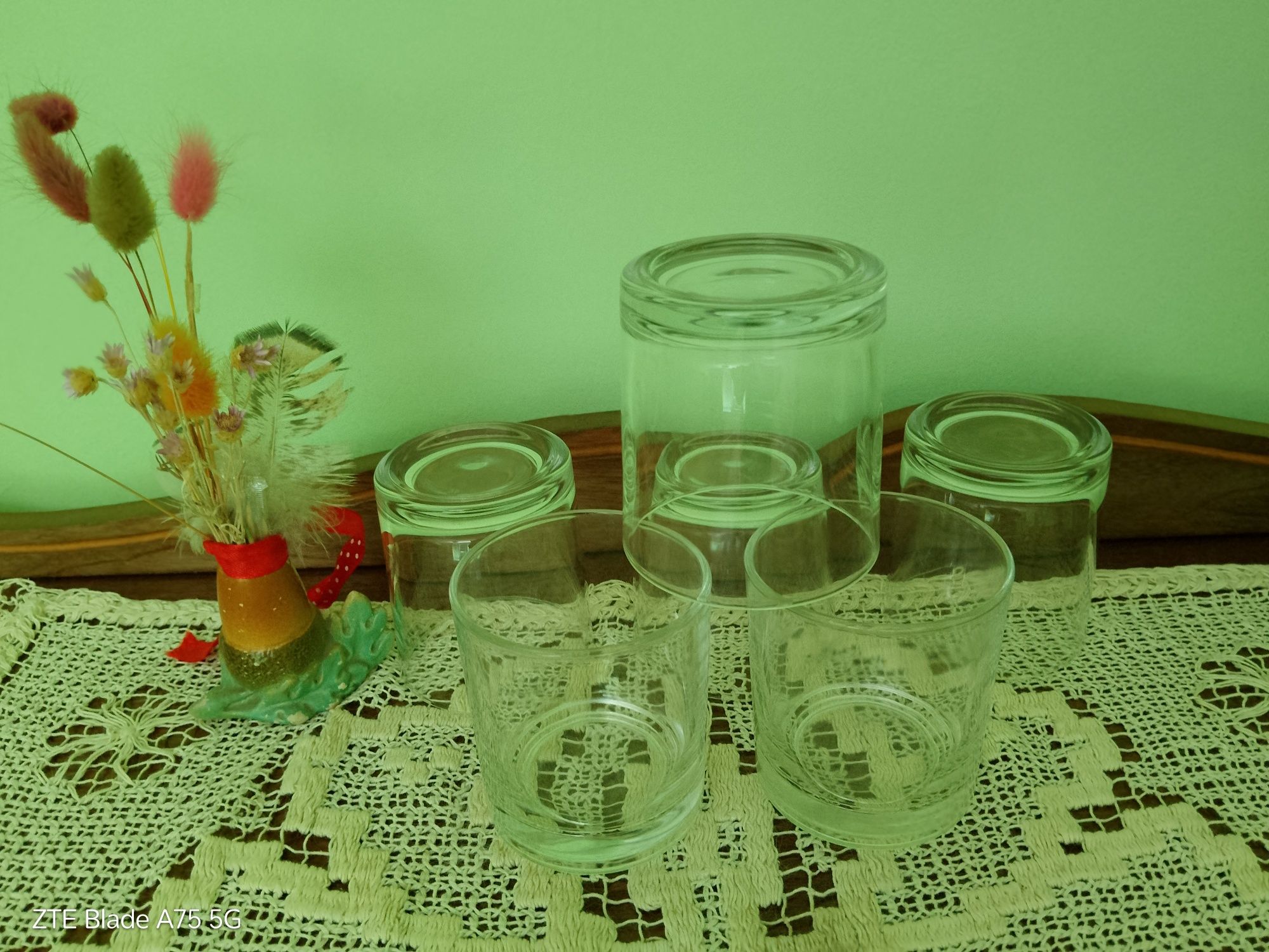 Чаши за уиски и свещник