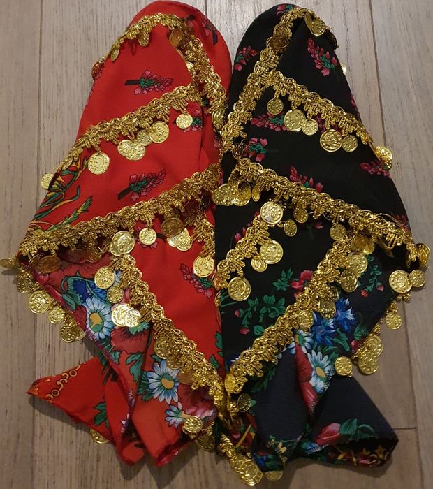 Eșarfe gipsy cu bănuți