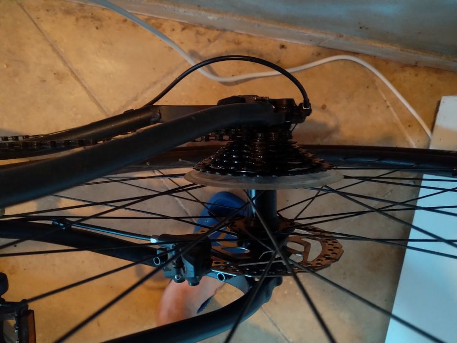 Vând bicicletă Pinacle Cobalt 2