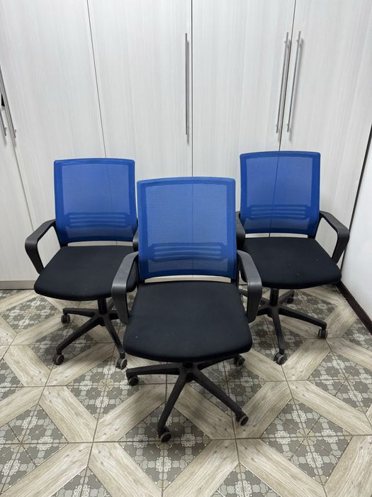 Офисные кресла распродажа