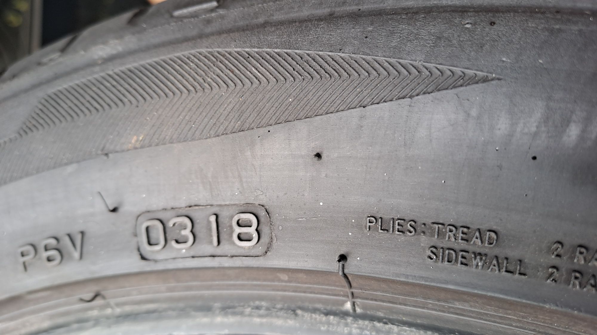 2бр. Летни 225/50/17 Bridgestone