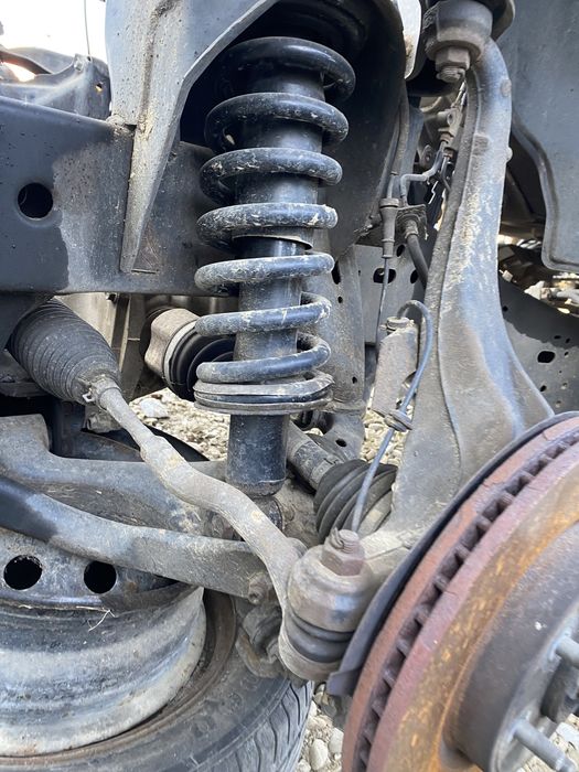 Fuzetă dreapta față Nissan Navara D23 NP 300 2017