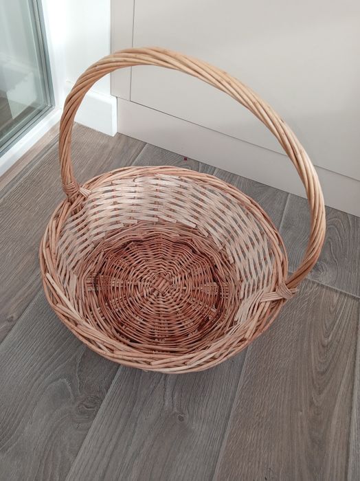 Подарочные корзины  плетенные.