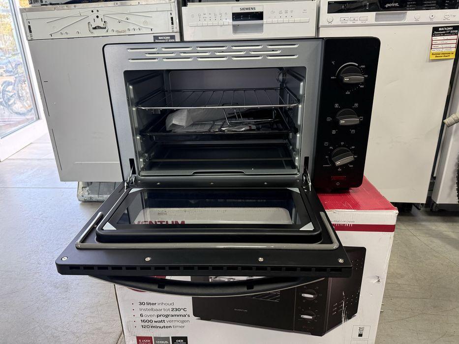 Компактна електрическа фурна с конвекция,