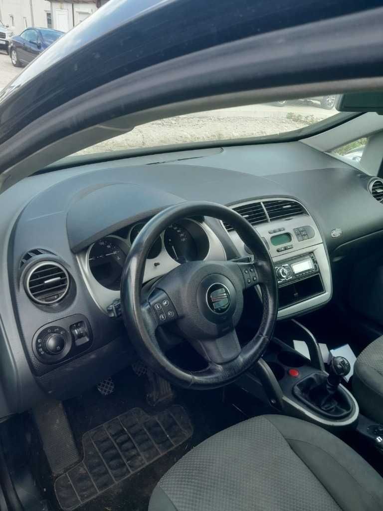 Seat Altea 1,9 TDI , Сеат Алтея на части!
Юли 2008