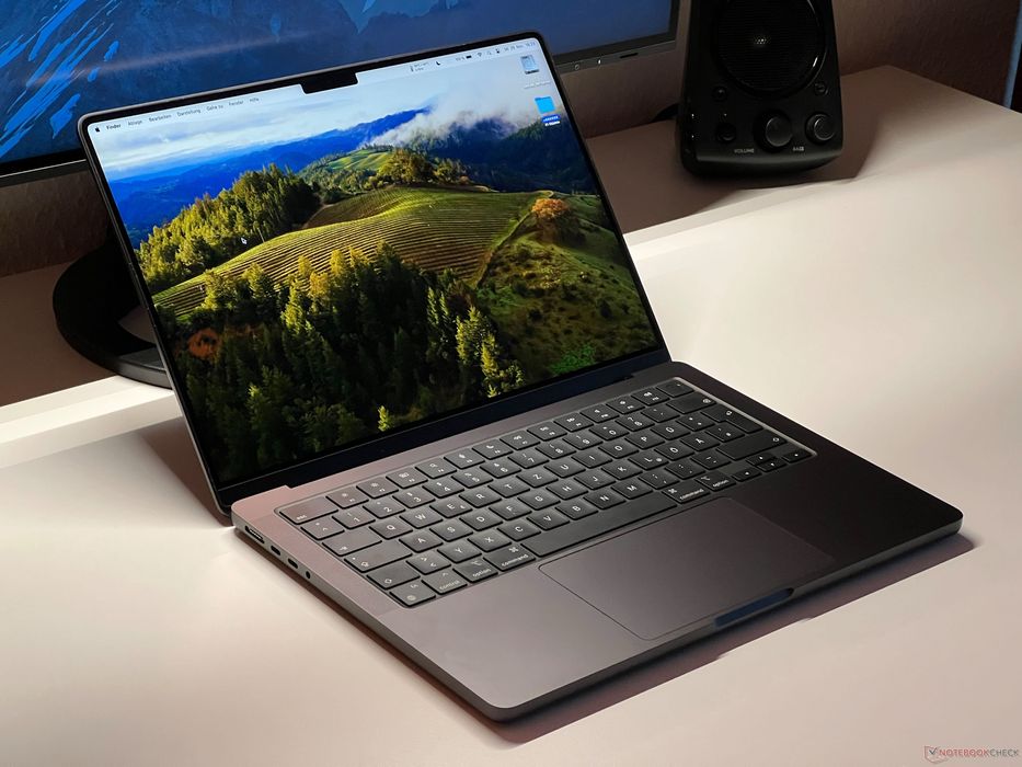 Новый Macbook Pro 14 M4 Max! Бесплатная Доставка!