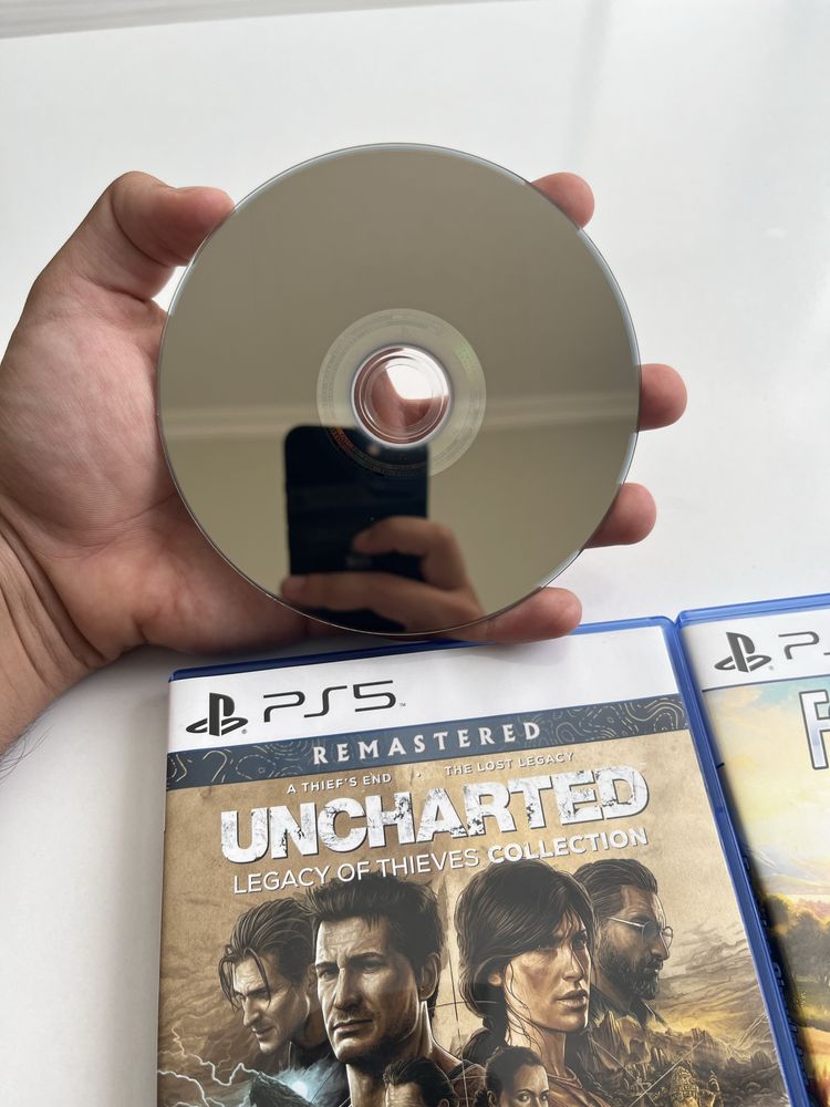 Продавам Uncharted  legacy of the thieves collection