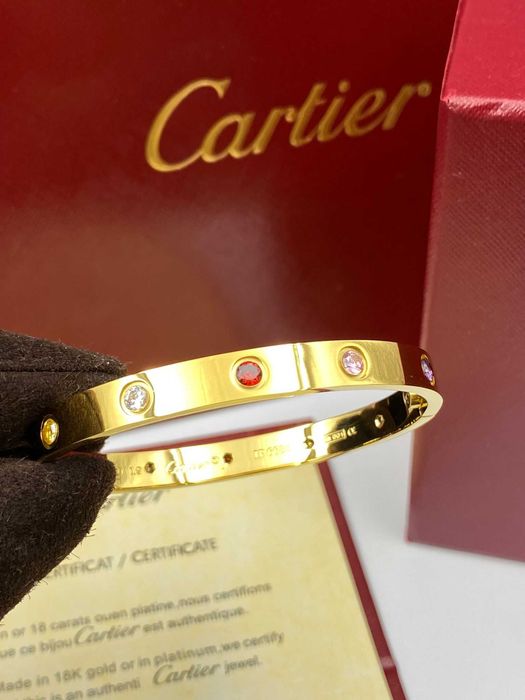 Brățară Cartier LOVE 19 din aur 750 cu 10 diamante Swarovski