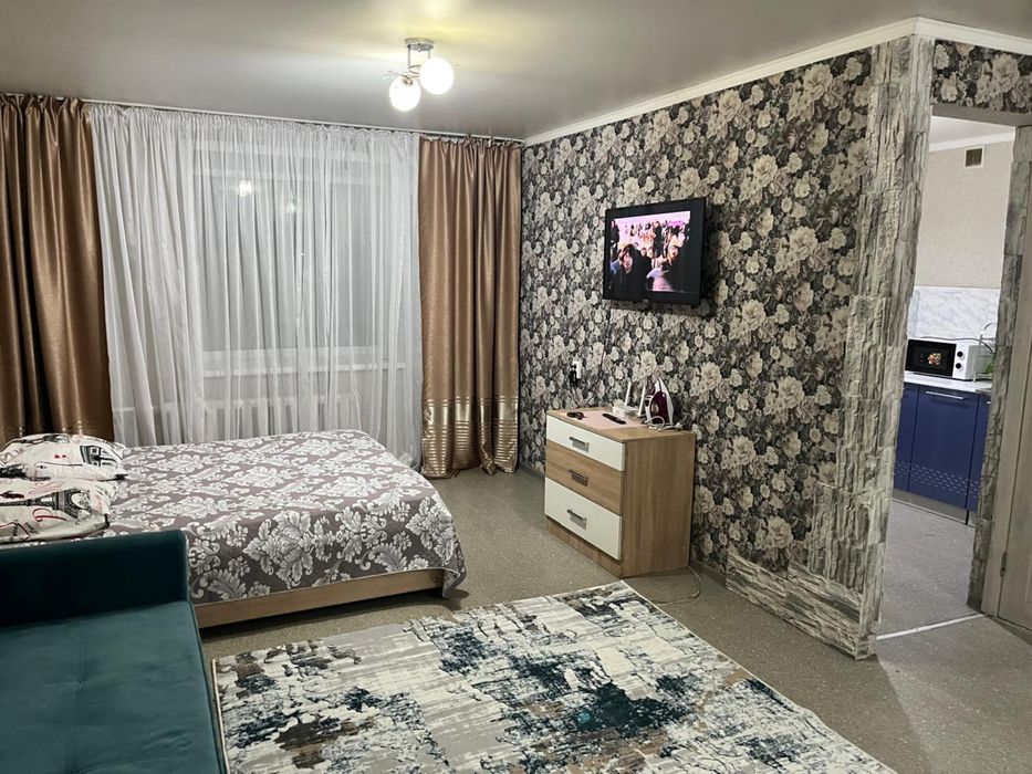 Сдам  1,5 почасовой от 2000  Район Стрелки