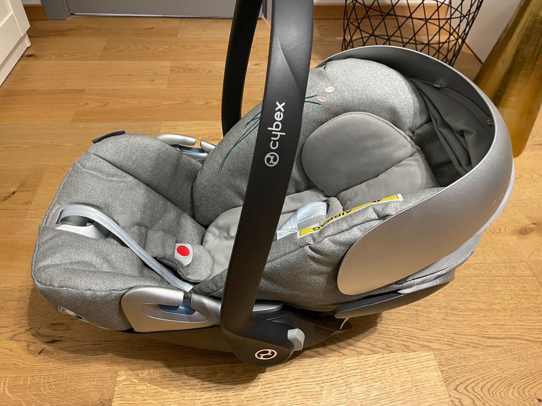 Стол за кола Cybex Cloud Z i-size Fashion Edition